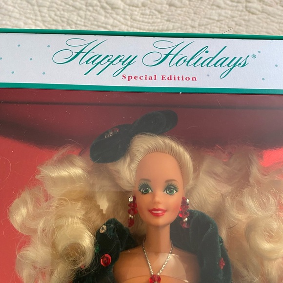 1991 Happy Holidays Special Edition Barbie Doll - Picture 2 of 7